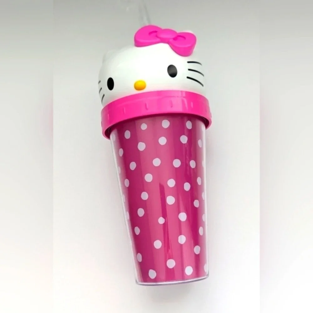 NWOT Hello Kitty Plastic Pink Polka Dot Tumbler/Water Bottle/Glass/Cup